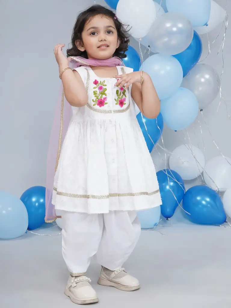 Aaradhya Girls White Cotton Kurta with Salwar & Dupatta