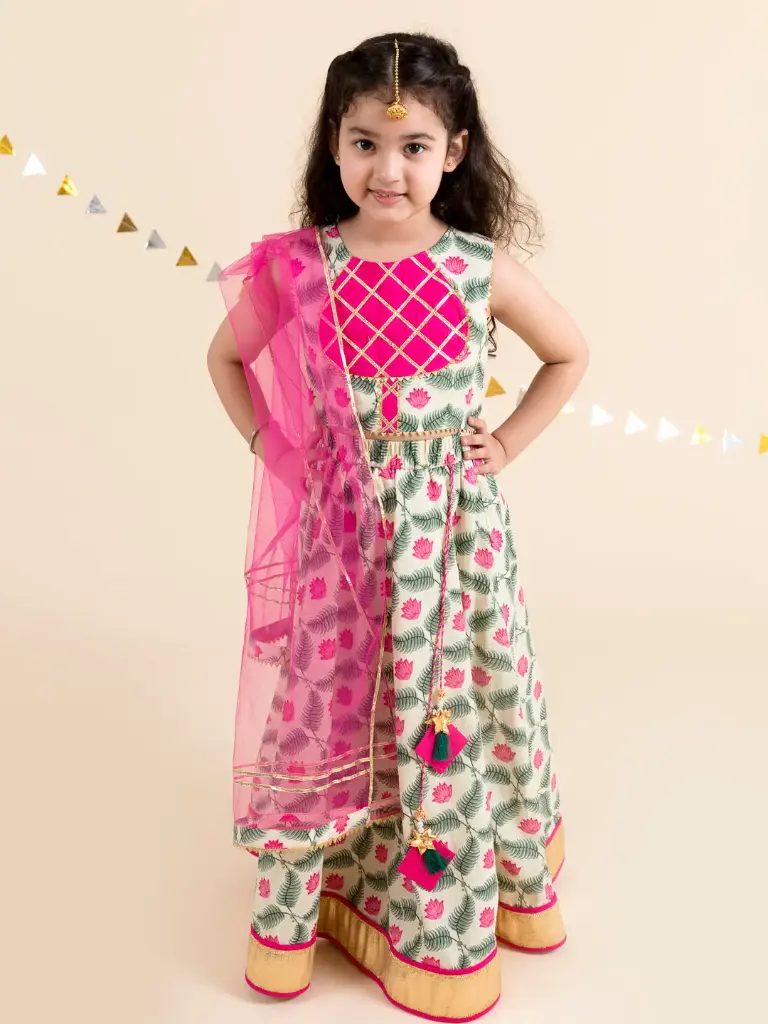 Ishika Girls Off White Lehenga & Blouse With Dupatta