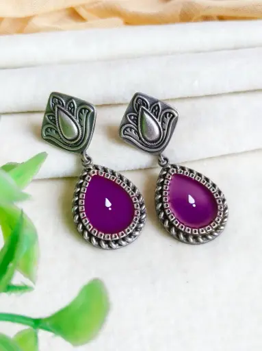[1901EMDLWNE1631] Falguni Earrings