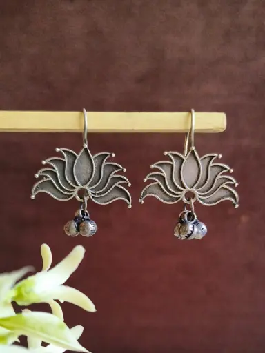 [0035HK90] Mirali Earrings