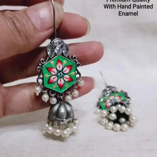 [0603EMLGRN211] Neela Earrings