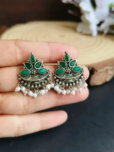 [1678STGRN] Radhika Earrings