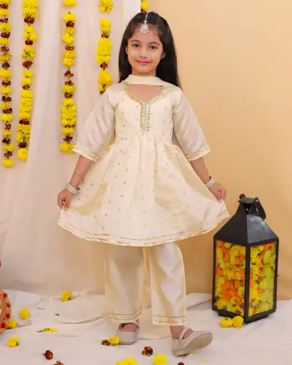 [K24PG502OWH] Avani Girls White Silk Anarkali