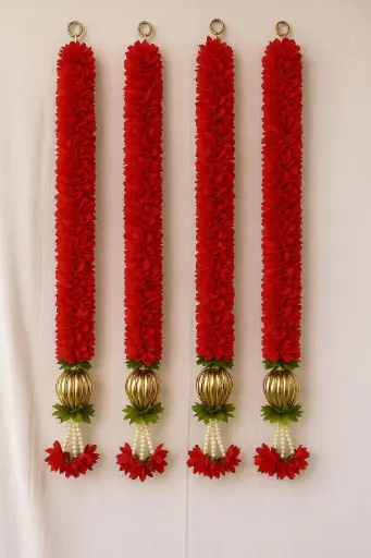 Vibhaavari   Garlands